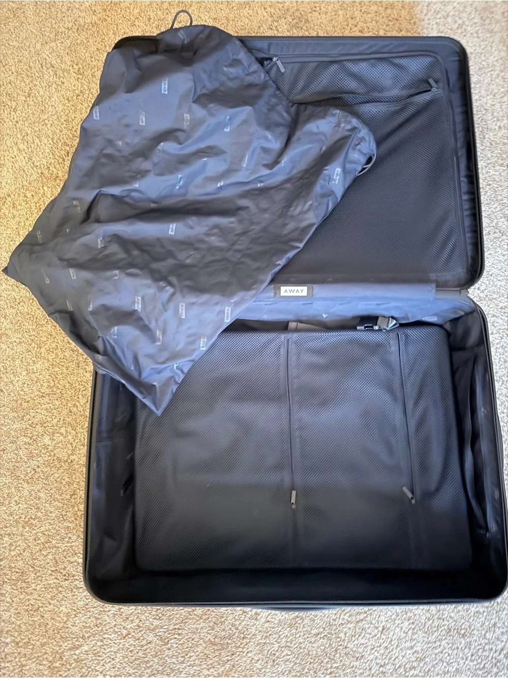 Away Olive Green Hard-Shell Spinner Luggage